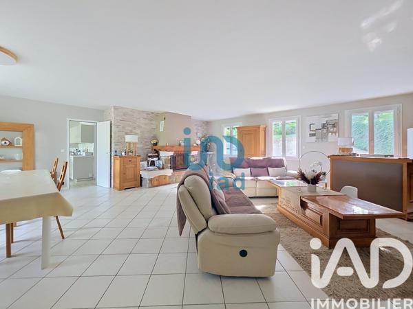 Maison à vendre 10 pièces 263 m² Septeuil