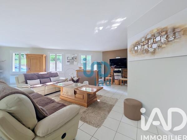 Maison à vendre 10 pièces 263 m² Septeuil