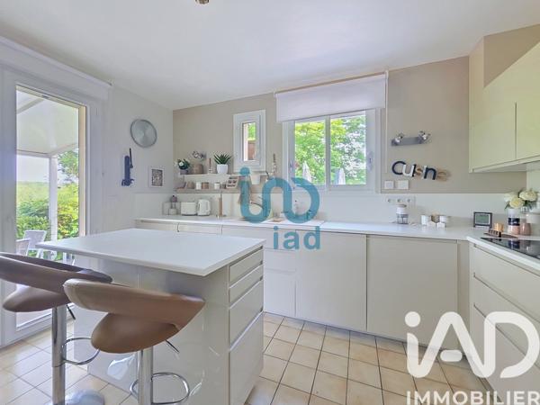 Maison à vendre 10 pièces 263 m² Septeuil