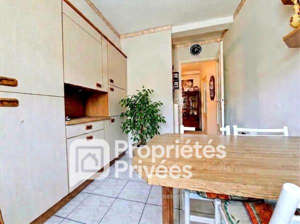 A VENDRE- EXCLUSIVITE - 37540 - SAINT CYR SUR LOIRE - T3 -84m2 - 2 chambres - BALCONS - GARAGE et PARKING - CAVE