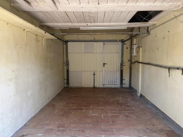 Maison avec 3 chambres, garage et jardin à Trèbes