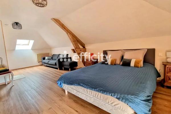 Immeuble 11 pièces - 347 m²