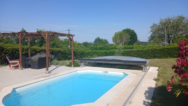 Maison rénovée, 4 chambres, piscine