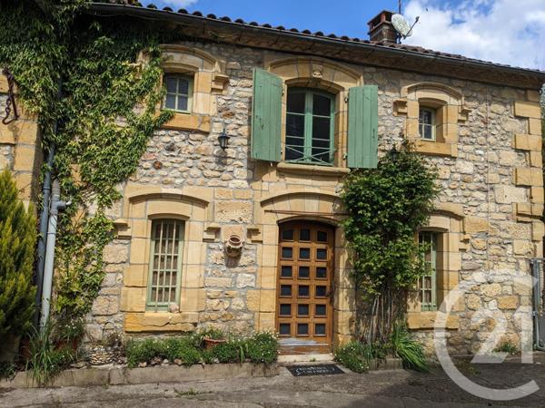 maison à vendre  11 pièces - 215 m2 ST CYPRIEN - 24