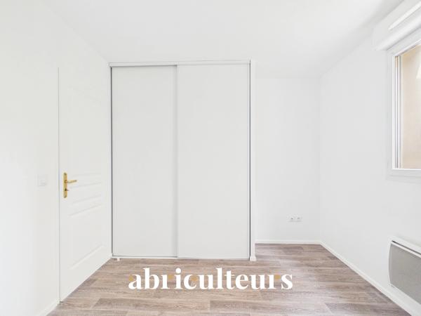 Appartement T3 en rez-de-chaussée avec Jardin plein sud et Pigeonnier de Charme
