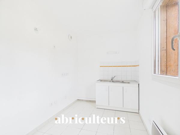 Appartement T3 en rez-de-chaussée avec Jardin plein sud et Pigeonnier de Charme