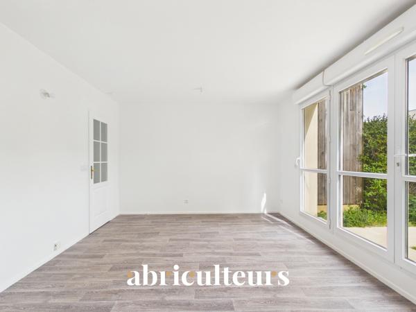 Appartement T3 en rez-de-chaussée avec Jardin plein sud et Pigeonnier de Charme