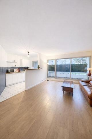 Appartement à vendre |  Rosny-sous-Bois |  2 pièces | 53 m²