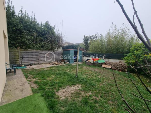 CONTACT UNIQUE : SOPHIA GACI : 06 15 07 82 92



COUP DE CŒUR À PUISEUX-EN-FRANCE – MAISON INDIVIDUELLE À FORT POTENTIEL 🔥
📍 Secteur Le Bois du Coudray, à proximité de Louvres

💥 PRIX ATTRACTIF : 283 000 € FAI 💥
Une opportunité rare sur le secteur pour une maison avec autant de potentiel !

✨ UNE MAISON QUI S’ADAPTE À VOTRE VIE
Dans un environnement calme et résidentiel, à deux pas des écoles, commerces et transports, découvrez cette maison individuelle de 141,94 m² offrant espace, luminosité et évolutivité.

Dès l’entrée, vous serez séduit par :
✔️ Un vaste séjour double lumineux, idéal pour recevoir
✔️ Une cuisine séparée entièrement équipée
✔️ Un bureau, parfait pour le télétravail
✔️ 3 chambres confortables
✔️ Une salle d’eau/bains et WC à chaque niveau pour un confort optimal

👉 Maison principale déjà en très bon état construction récente
👉 Extension et isolation réalisées en 2017
👉 Chauffage performant par pompe à chaleur
👉 Plans disponibles

💡 Un vrai plus : le propriétaire peut se charger de réaliser les quelques finitions restantes, vous permettant d’emménager sereinement.

🚀 UN BIEN À FORT POTENTIEL – PROJET DE VIE OU INVESTISSEMENT

🏡 Studio indépendant
• 27 m² au total dont 19 m² déjà aménagés
• Idéal pour location, profession libérale ou espace ado
• Possibilité de rehaussement pour exploiter tout son potentiel et ainsi doubler cette surface

📦 Espace de stockage aménageable
• Fort potentiel d’agrandissement pour créer de nouvelles surfaces

🎨 Personnalisation possible
• L’opportunité d’adapter le bien à votre goût tout en valorisant votre patrimoine

🌳 UN EXTÉRIEUR PRIVILÉGIÉ
• Jardin clos de 345 m² sans vis-à-vis 🌿
• Parfait pour vos moments de détente en famille
• Stationnement pour jusqu’à 3 véhicules

🚆 UNE LOCALISATION IDÉALE
• 🚌 Bus à 2 min à pied (Fauvettes & Allouettes)
• 🚉 RER D – Gare de Louvres à 1,4 km
• ⏱️ Paris Gare du Nord en 30 minutes

📊 FICHE TECHNIQUE
• Surface : 141,94 m²
• Terrain : 345 m²
• Chauffage : Pompe à chaleur
• Annexes : Garage + studio + cellier + rangements + bureau

💥 UNE MAISON ÉVOLUTIVE À PRIX COMPÉTITIF – À VISITER SANS TARDER !
Parfaite pour une famille ou un investisseur, cette maison combine emplacement, potentiel et prix attractif.

📞 Contactez-moi dès maintenant pour organiser une visite !