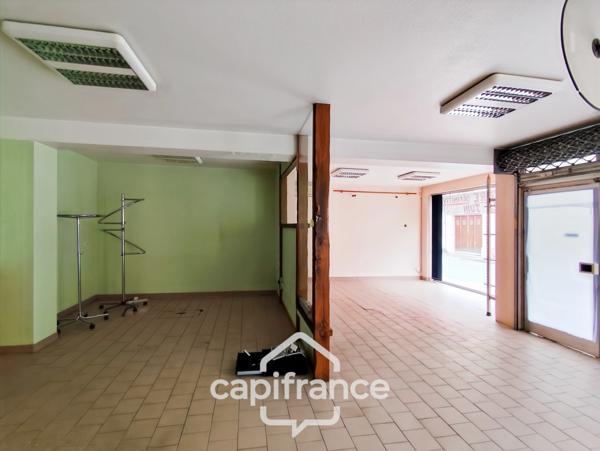 Local/bureau à vendre BESSE SUR BRAYE (72)