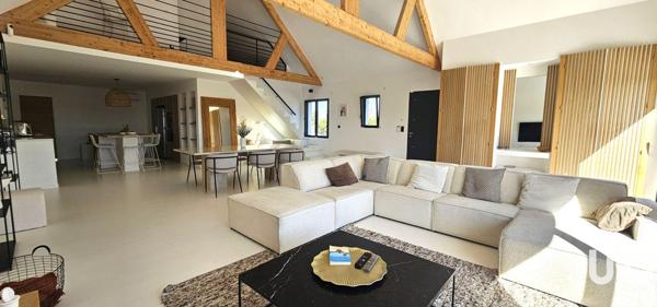 Maison à vendre 5 pièces 154 m² Notre-Dame-d'Oé