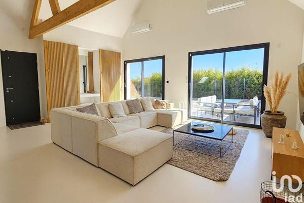 Maison à vendre 5 pièces 154 m² Notre-Dame-d'Oé