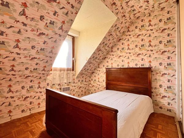 Maison familiale à rénover avec terrain constructible et fort potentiel