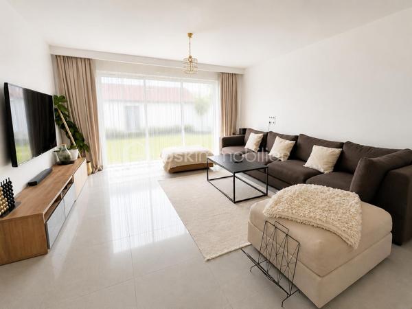 Au cœur de BOUFFÉRÉ, dans un environnement résidentiel prisé, à seulement 5 minutes de la gare et du centre-ville de Montaigu, découvrez cette magnifique maison contemporaine de plain-pied construite en 2018, développant 145 m² habitables sur une parcelle de 645 m².
Dès les premiers instants, cette maison séduit par la qualité irréprochable de son entretien et le soin apporté à chaque détail. L’extérieur parfaitement aménagé accueille trois stationnements privatifs ainsi qu’un vaste garage de plus de 32 m² avec accès direct au jardin.
L’entrée, élégante et fonctionnelle, dispose d’un espace dressing sur mesure et de toilettes indépendantes.
La maison révèle ensuite de magnifiques volumes baignés de lumière naturelle. Le salon-séjour de près de 40 m² offre une atmosphère chaleureuse et conviviale, idéale pour recevoir et partager des moments en famille. La cuisine indépendante, entièrement aménagée et équipée, développe plus de 18 m² et bénéficie d’une arrière-cuisine / lingerie particulièrement appréciable au quotidien.
L’espace nuit a été pensé pour offrir confort et intimité à chacun. Il se compose de quatre chambres et de deux salles d’eau, dont une superbe suite parentale d’environ 22 m² avec dressing et salle d’eau privative.
Les trois autres chambres disposent chacune de placards intégrés et se partagent une élégante salle de bains familiale avec double vasque, baignoire et douche à l’italienne.
SES ATOUTS :
• Maison contemporaine de 2018
• Plain-pied fonctionnel et lumineux
• Diagnostic énergétique A
• Prestations soignées et matériaux de qualité
Une maison clé en main, parfaitement entretenue, où il ne reste plus qu’à poser ses valises.
N’hésitez pas à me contacter par téléphone pour un premier échange autour de votre projet immobilier. Au plaisir, Corinne