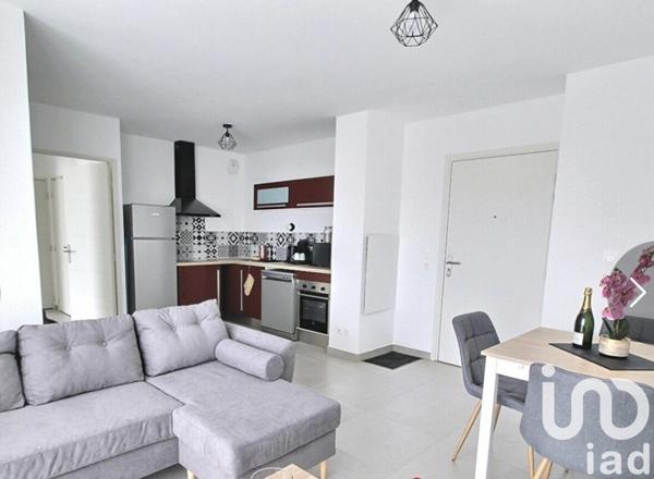 Appartement 3 pièces de 57 m² à Marseille (13004)