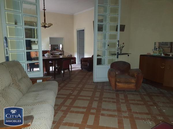 Maison à vendre 9 pièces 253m²