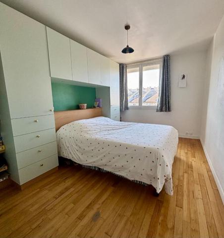 Apt St Nazaire 105.9 m2-GARAGE-GRENIER-CAVE-BALCON- CENTRE VILLE