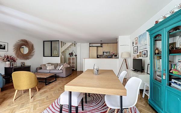 Appartement à vendre    3 pièces • 72 m2 Suresnes