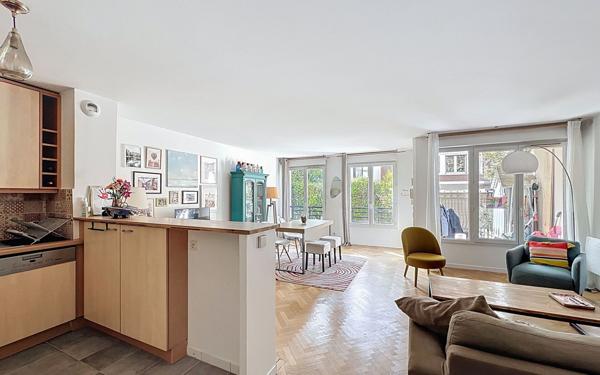Appartement à vendre    3 pièces • 72 m2 Suresnes