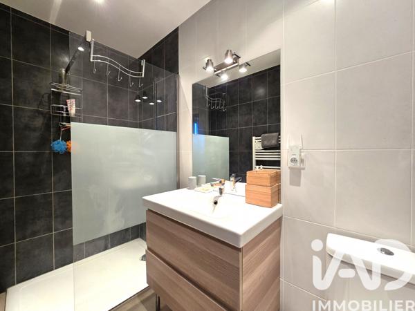 Maison à vendre 10 pièces 335 m² Bourg-Charente