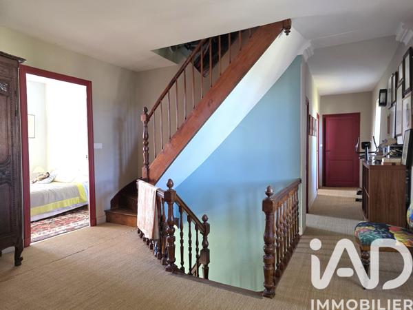 Maison à vendre 10 pièces 335 m² Bourg-Charente