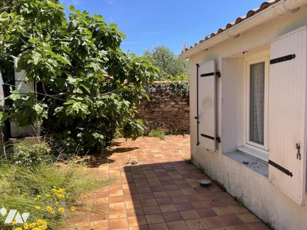 NOIRMOUTIER, CENTRE BOURG, MAISON DEUX CHAMBRES