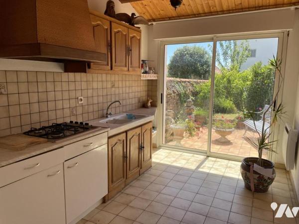 NOIRMOUTIER, CENTRE BOURG, MAISON DEUX CHAMBRES