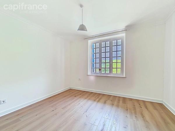 Immeuble de caractère au cœur de Locronan – investissement patrimonial et locatif