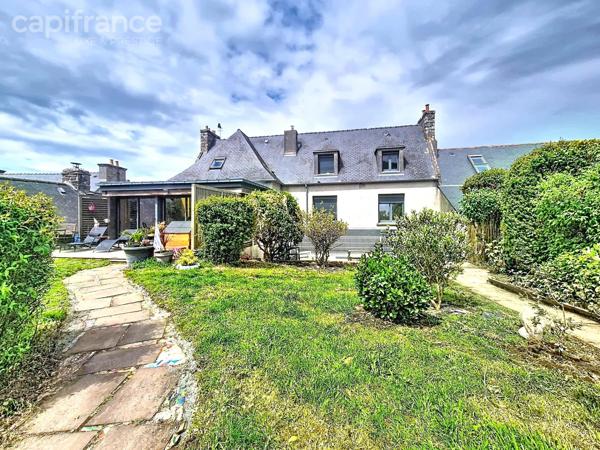 Immeuble de caractère au cœur de Locronan – investissement patrimonial et locatif