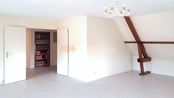 Vente
                Appartement91 m² - 4 Pièces -
                    MONTARGIS (45200)