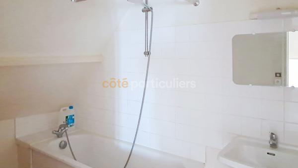 Vente
                Appartement91 m² - 4 Pièces -
                    MONTARGIS (45200)