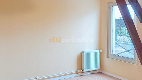 Vente
                Appartement91 m² - 4 Pièces -
                    MONTARGIS (45200)