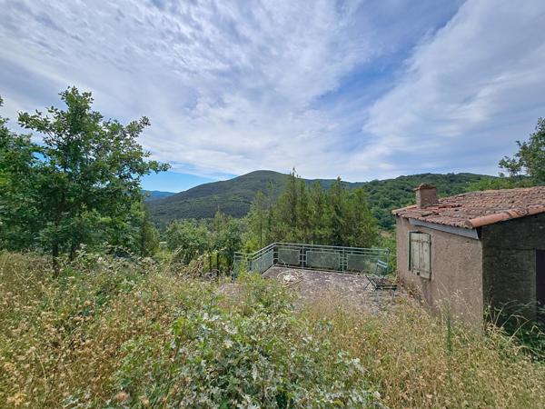 EXCLUSIVITÉ – Terrain de loisirs avec mazet et vue panoramique – Graissessac (34260)