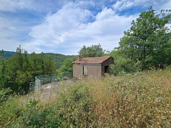 EXCLUSIVITÉ – Terrain de loisirs avec mazet et vue panoramique – Graissessac (34260)