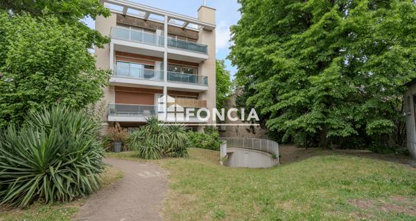 À vendre Appartement 2 pièces 44 m² - Rueil-malmaison 92500