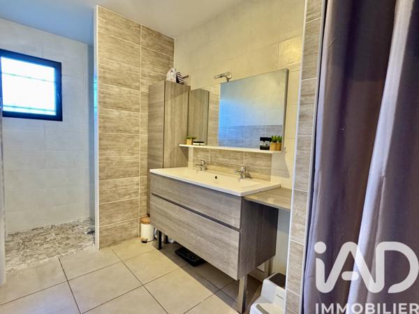 Maison à vendre 6 pièces 136 m² Le Barp