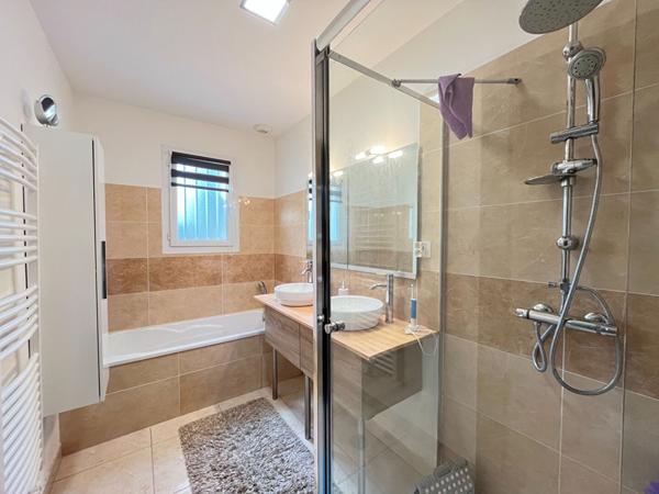 EXCLUSIVITÉ - VINEUIL CENTRE