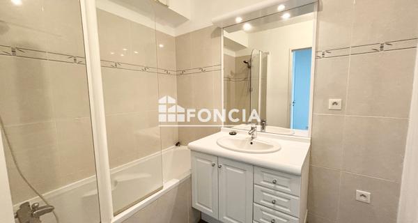 À vendre Appartement 2 pièces 44.66 m² - Le Plessis-robinson 92350