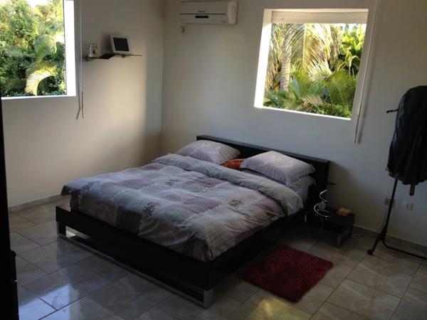 EN EXCLUSIVITE - RARE SAINTE ANNE - ENSEMBLE DE DEUX VILLAS INDEPENDANTES AVEC FORT POTENTIEL LOCATIF