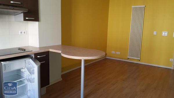 Appartement à louer 2 pièces 42.2m²