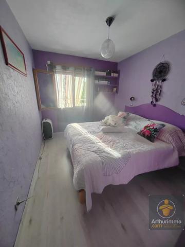 Vente                                                      Maison
                        
                     5 pièces                      118 m2                     à Chelles