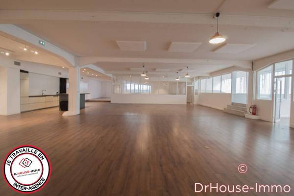 Loft / Atelier à louer 5 pièces de 426 m²