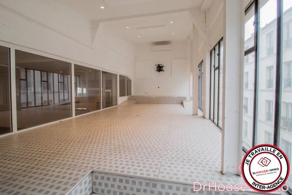 Loft / Atelier à louer 5 pièces de 426 m²