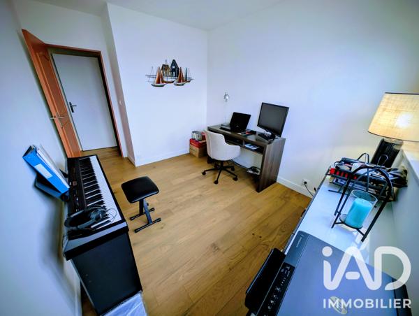 Appartement à vendre 4 pièces 102 m² Courbevoie