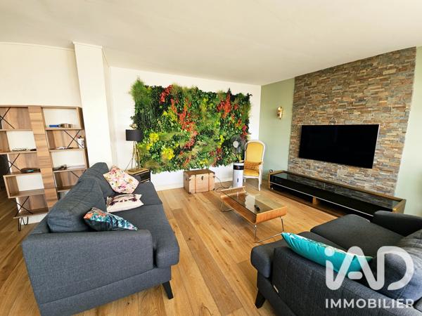 Appartement à vendre 4 pièces 102 m² Courbevoie