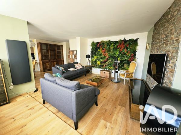 Appartement à vendre 4 pièces 102 m² Courbevoie