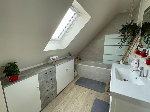 Maison - 4 pièces - 75 m²