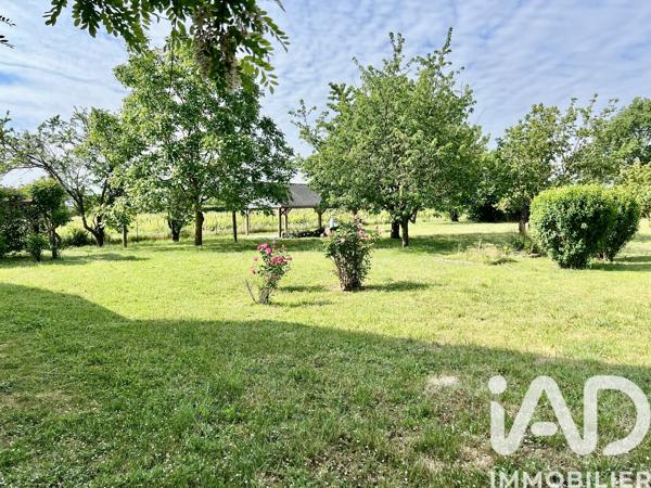 Maison à vendre 7 pièces 210 m² Lys-Haut-Layon