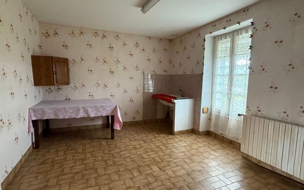 Maison à vendre    6 pièces •  Mamers