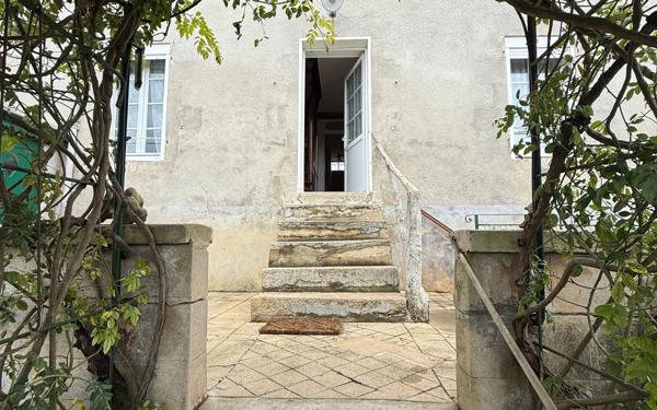 Maison à vendre    6 pièces •  Mamers